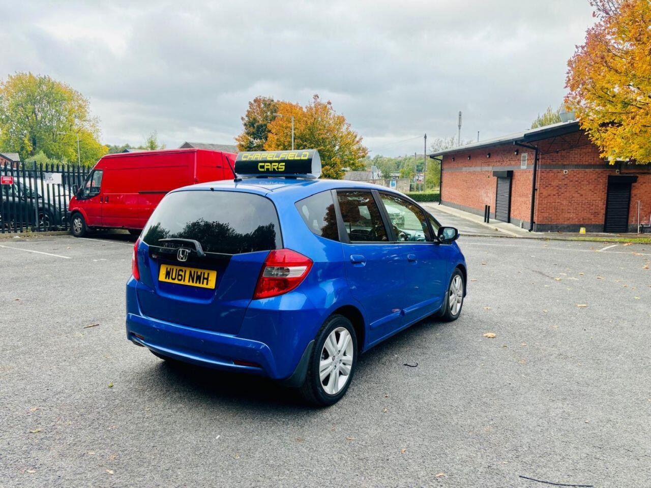 
                                                Voiture
                                                 Honda Jazz 1.4 i-VTEC EX Hatchback 5dr Petrol CVT Euro 5 (99 ps)