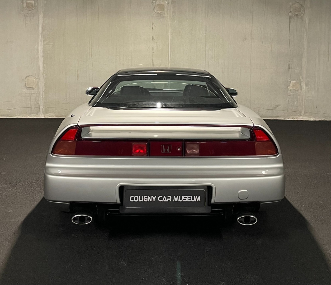 
                                                Voiture
                                                 Honda NSX V6 3.0L