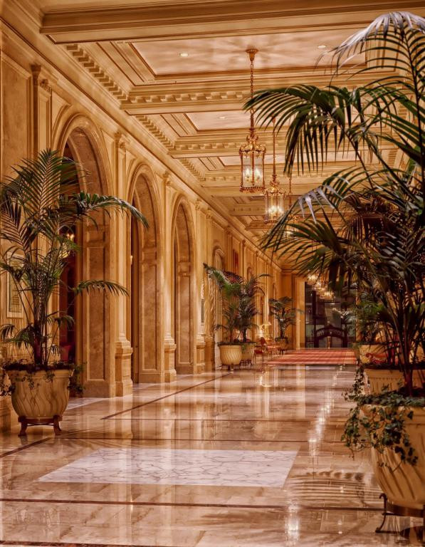 
                                                Vente
                                                 HOTEL 5* PARIS TRIANGLE D'OR SPA