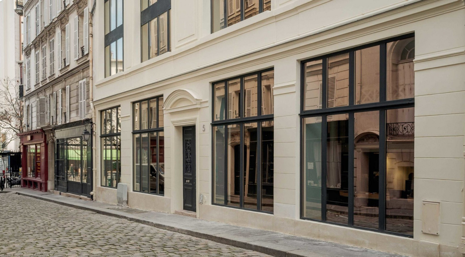 
                                                Vente
                                                 Hôtel Particulier Bureaux Paris 8