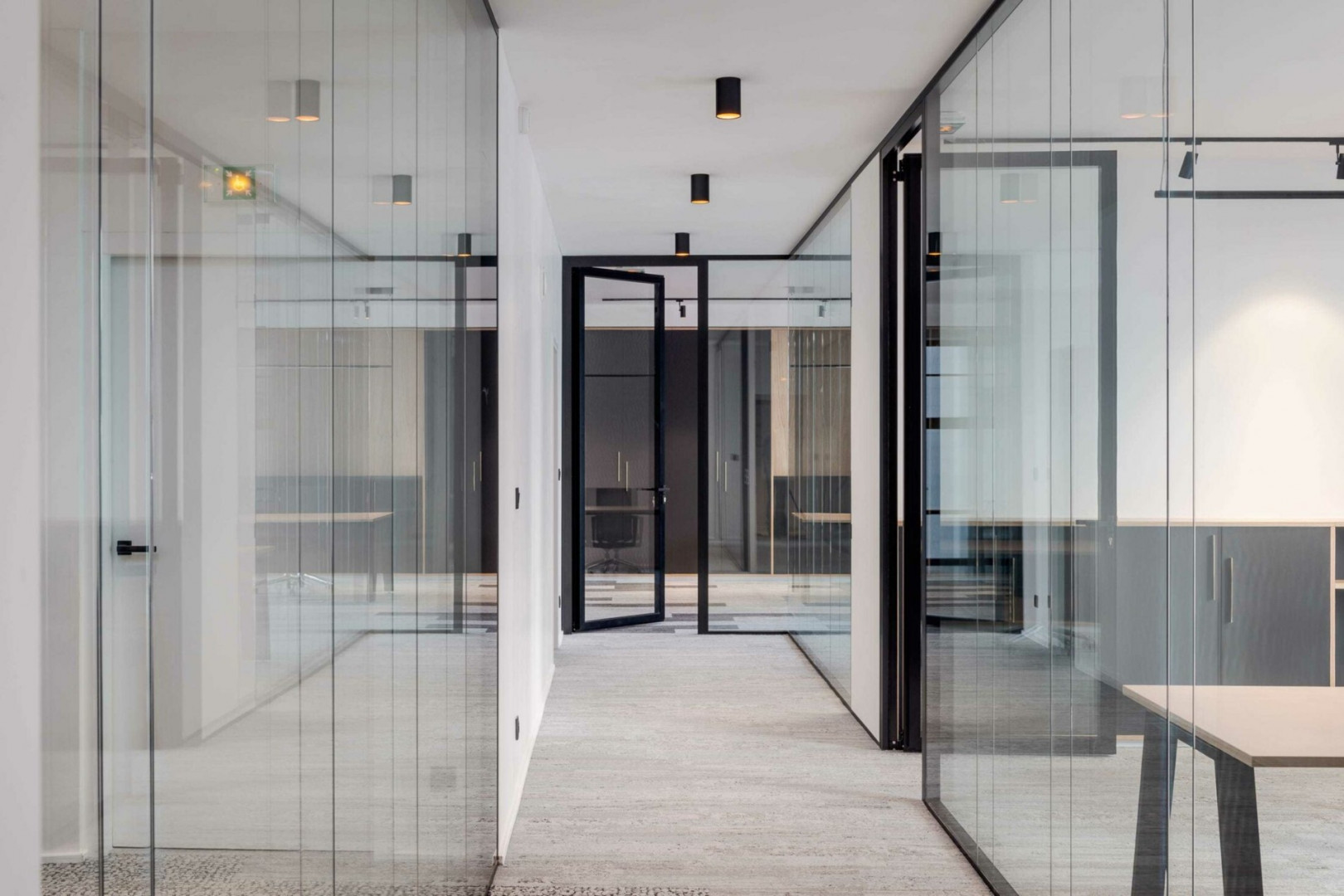 
                                                Vente
                                                 Hôtel Particulier Bureaux Paris 8
