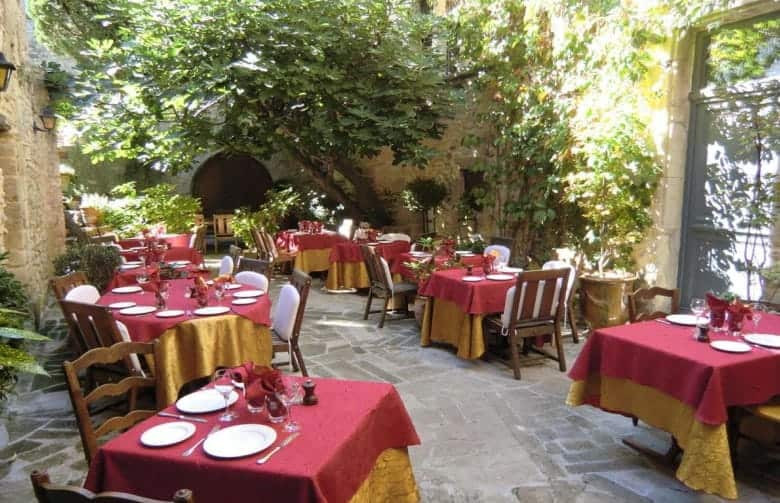 
                                                Vente
                                                 Hôtel-restaurant 3 étoiles de 22 chambres à vendre dans le Vaucluse