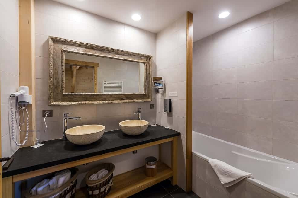 
                                                Vente
                                                 Hôtel - Restaurant de charme à vendre à Signy L'Abbaye - Ardennes