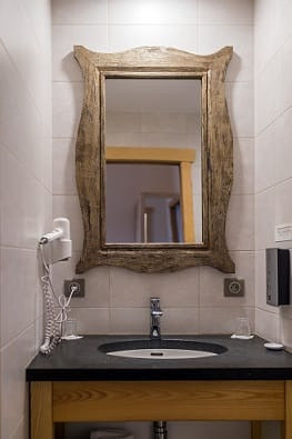 
                                                Vente
                                                 Hôtel - Restaurant de charme à vendre à Signy L'Abbaye - Ardennes