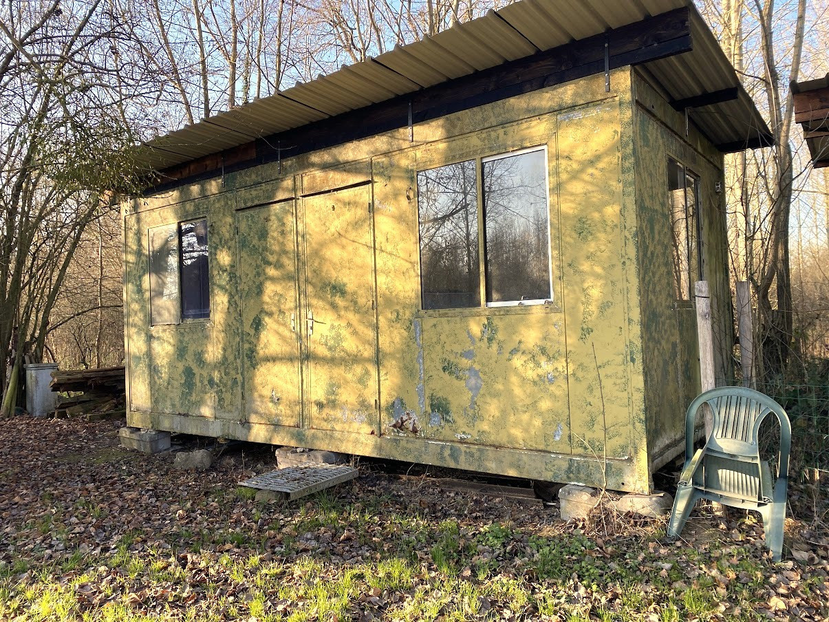 
                                                Vente
                                                 HUTTE DE CHASSE DANS L'AISNE (VALLEE DE L'OISE)