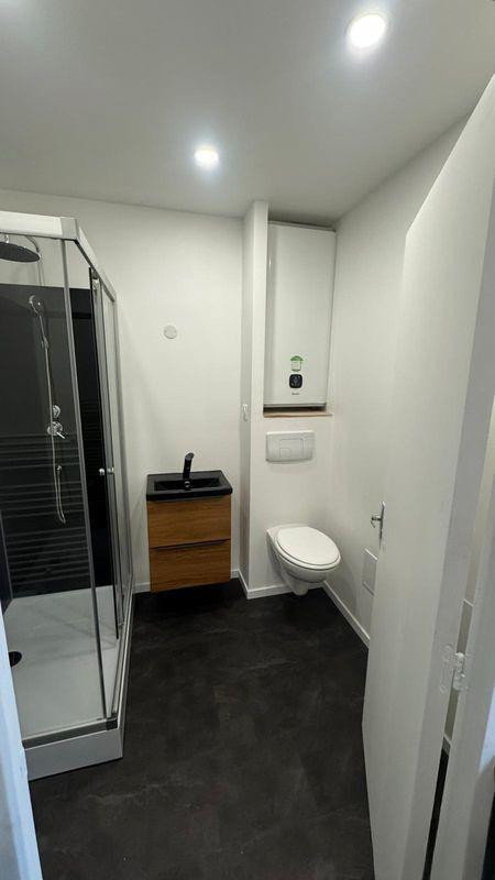 
                                                Location
                                                 Hyper centre rue du jard beau f2 refait a neuf