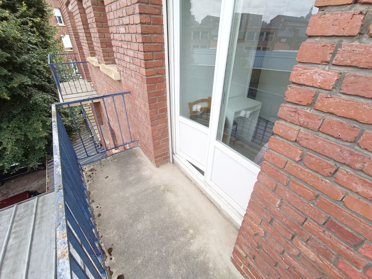 
                                                Vente
                                                 Hypercentre Amiens – T3 avec 2 balcons
