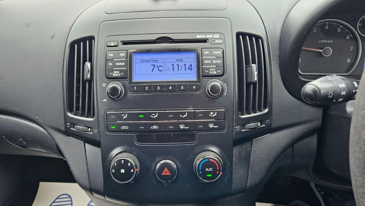 
                                                Voiture
                                                 Hyundai I30 1.4 Comfort Hatchback 5dr Petrol Manual Euro 4 (108 bhp) MOT 11/26 119K PSH DRIVES WELL