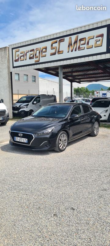 
                                                Voiture
                                                 HYUNDAI i30 Fastback 1.4 T-GDi 140ch Creative
