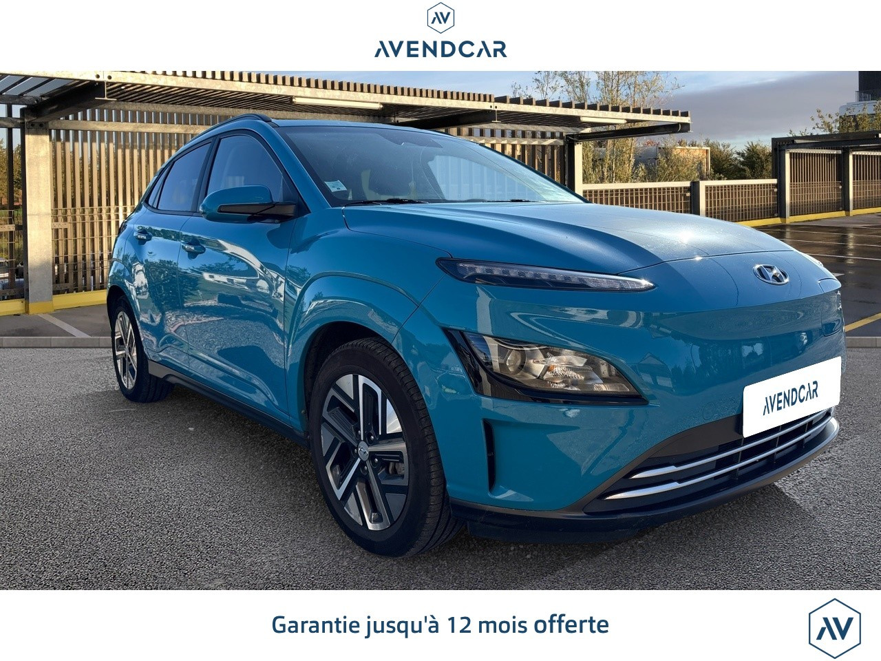 
                                                Voiture
                                                 HYUNDAI KONA