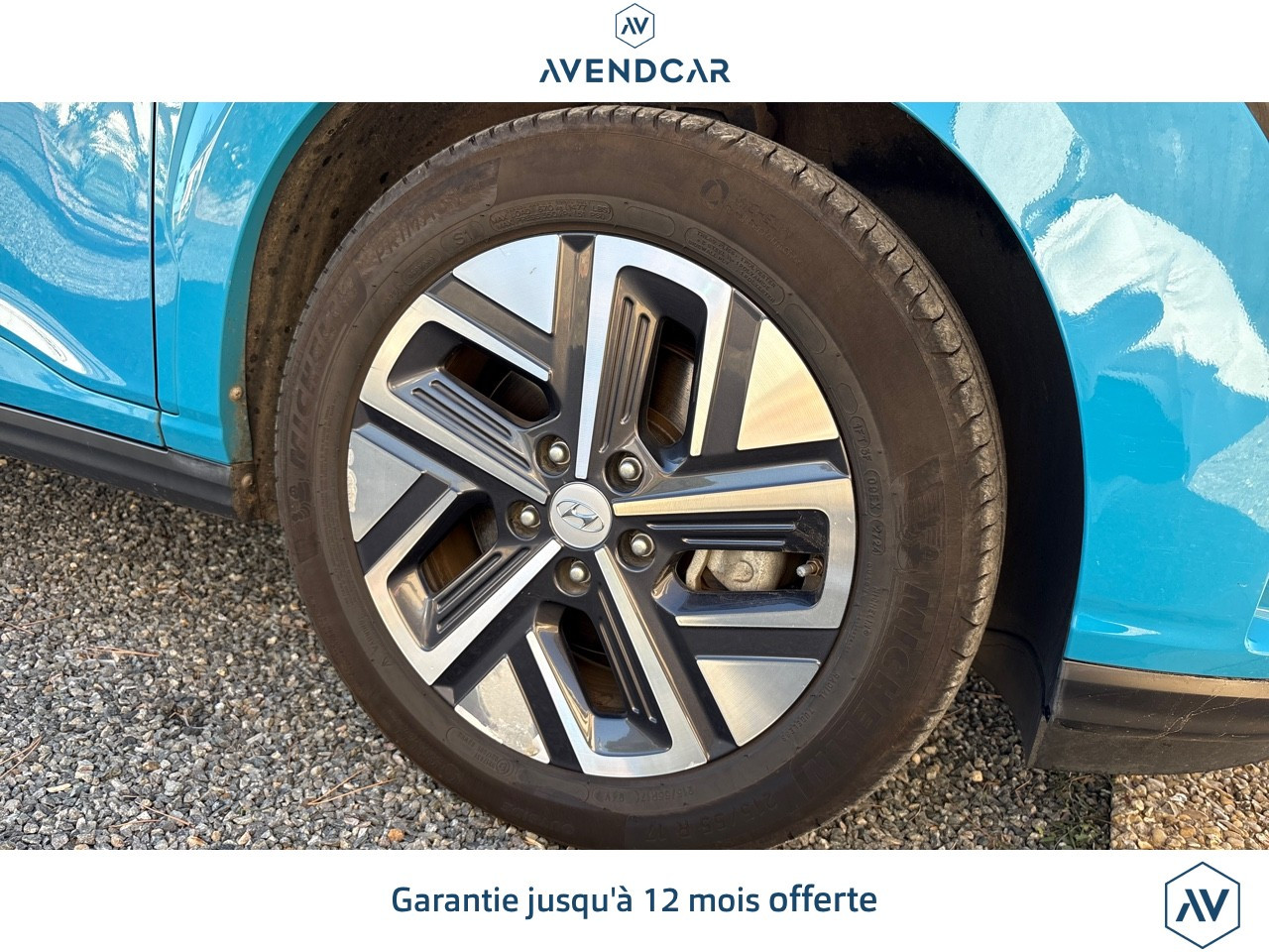 
                                                Voiture
                                                 HYUNDAI KONA