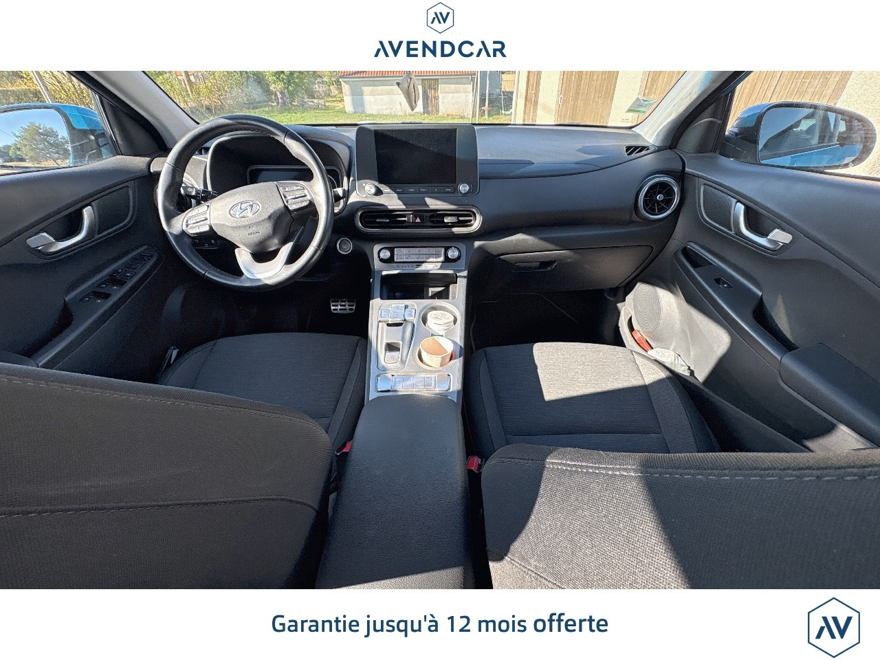 
                                                Voiture
                                                 HYUNDAI KONA