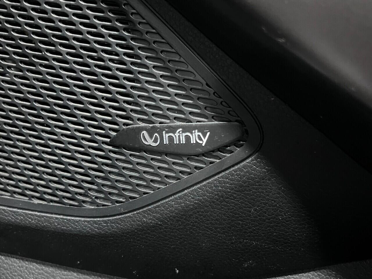 
                                                Voiture
                                                 Hyundai Santa Fe 2.2 CRDi Blue Drive Wiggins Edition SUV 5dr Diesel Auto 4WD Euro 6 (s/s) (7 Seat) (200 ps)