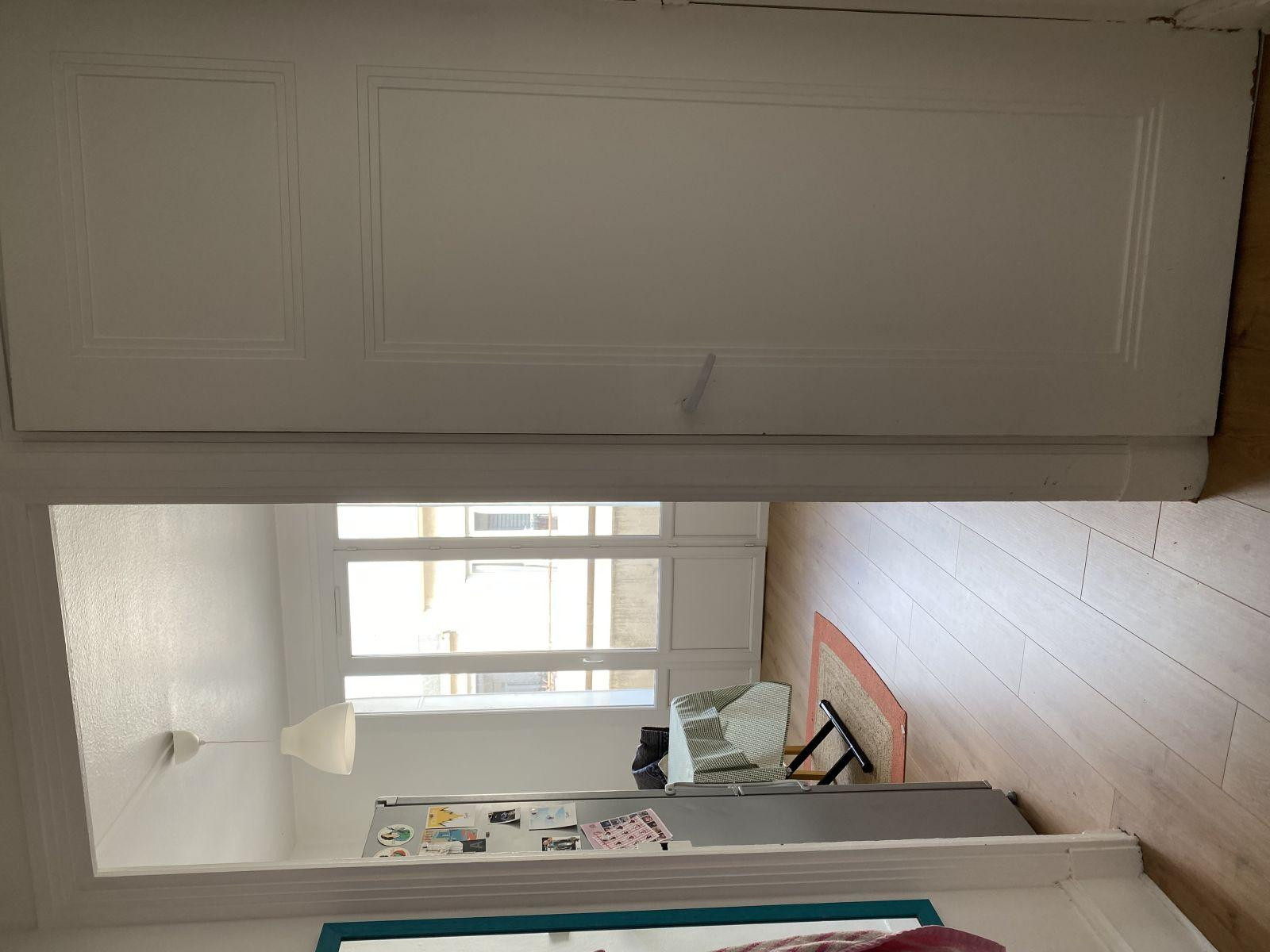 
                                                Location
                                                 Idéal étudiant à proximité de la fac