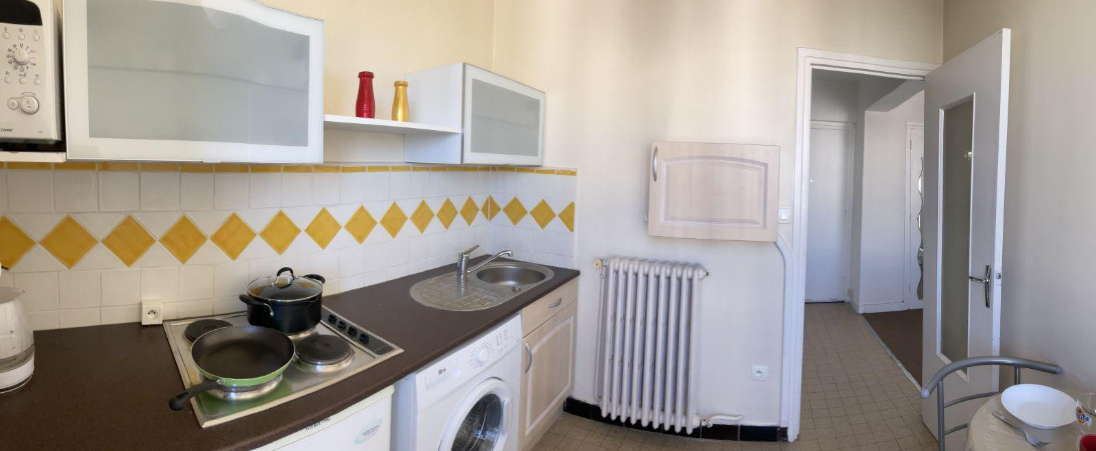 
                                                Location
                                                 IDEAL ETUDIANT, F1  MEUBLÉ ,LUMINEUX, PARK GRATUIT