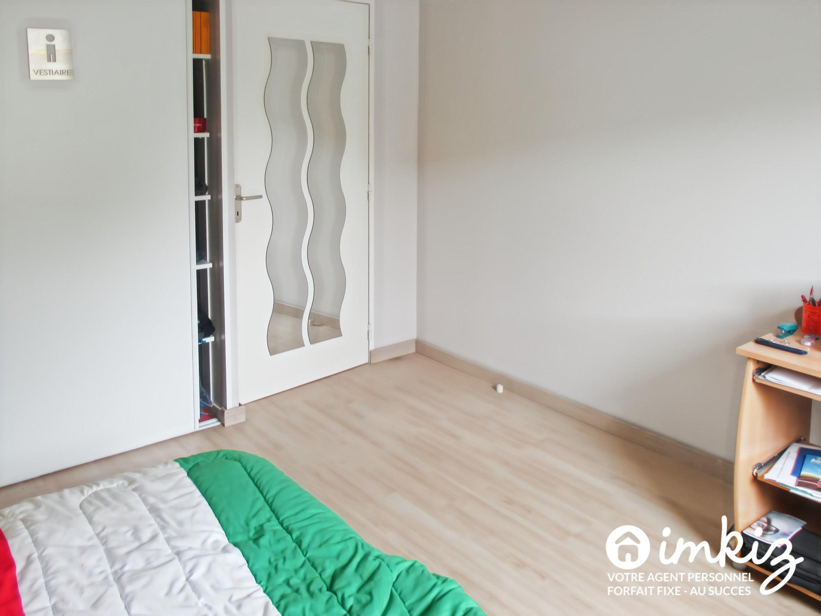 
                                                Vente
                                                 ideal investisseur - appartement 2 pièces avec ter
