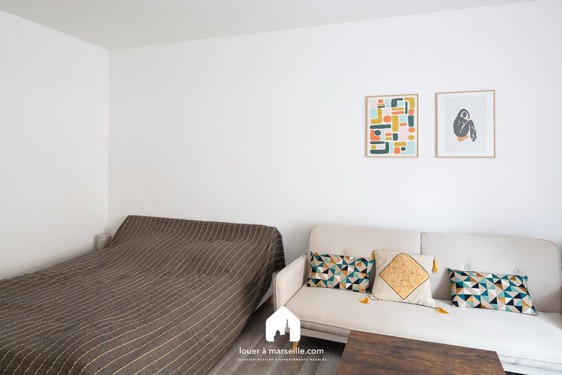 
                                                Location
                                                 Idéal Mermoz