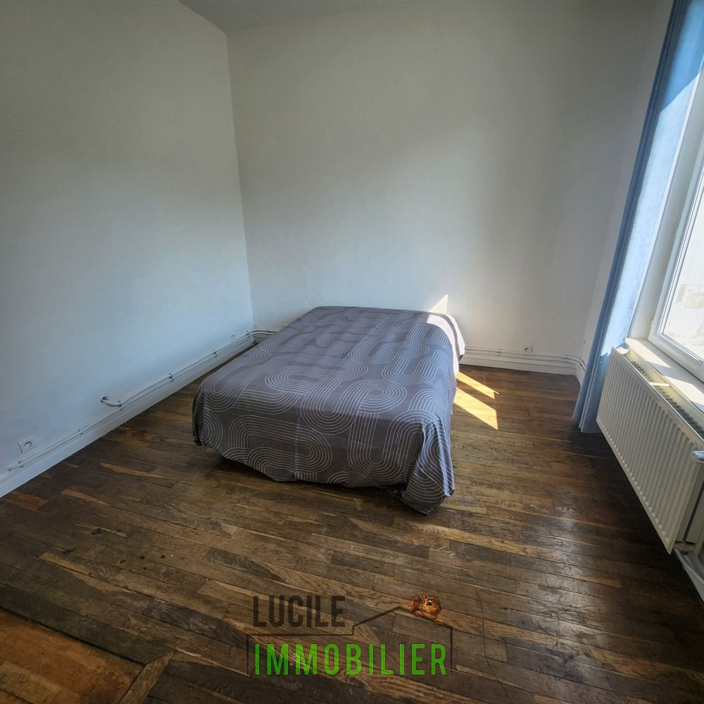 
                                                Vente
                                                 Idéal pour investisseur 1 bien 2 logements