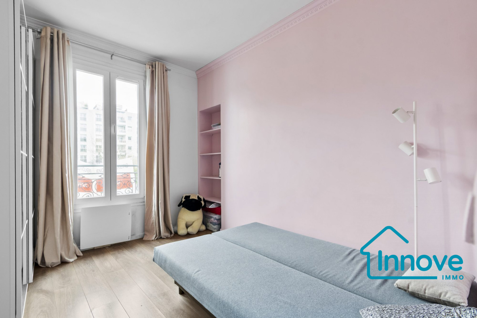 
                                                Vente
                                                 Ile de la Grande Jatte : 3 pièces de charme avec très bon DPE