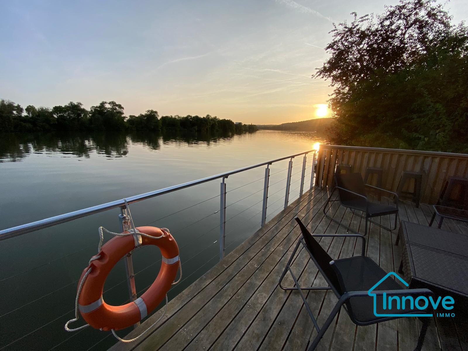 
                                                Vente
                                                 Ile privée Vaux sur Seine