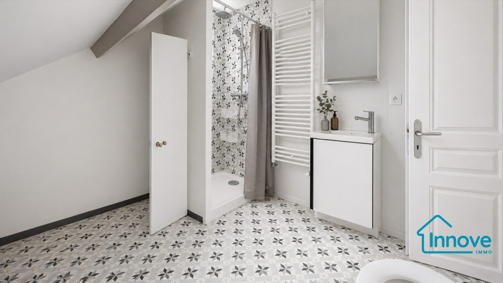 
                                                Vente
                                                 Ile privée Vaux sur Seine