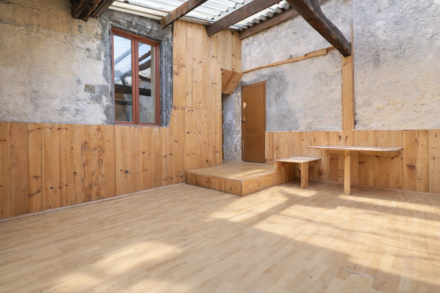 
                                                Vente
                                                 Immeuble 0 pièce