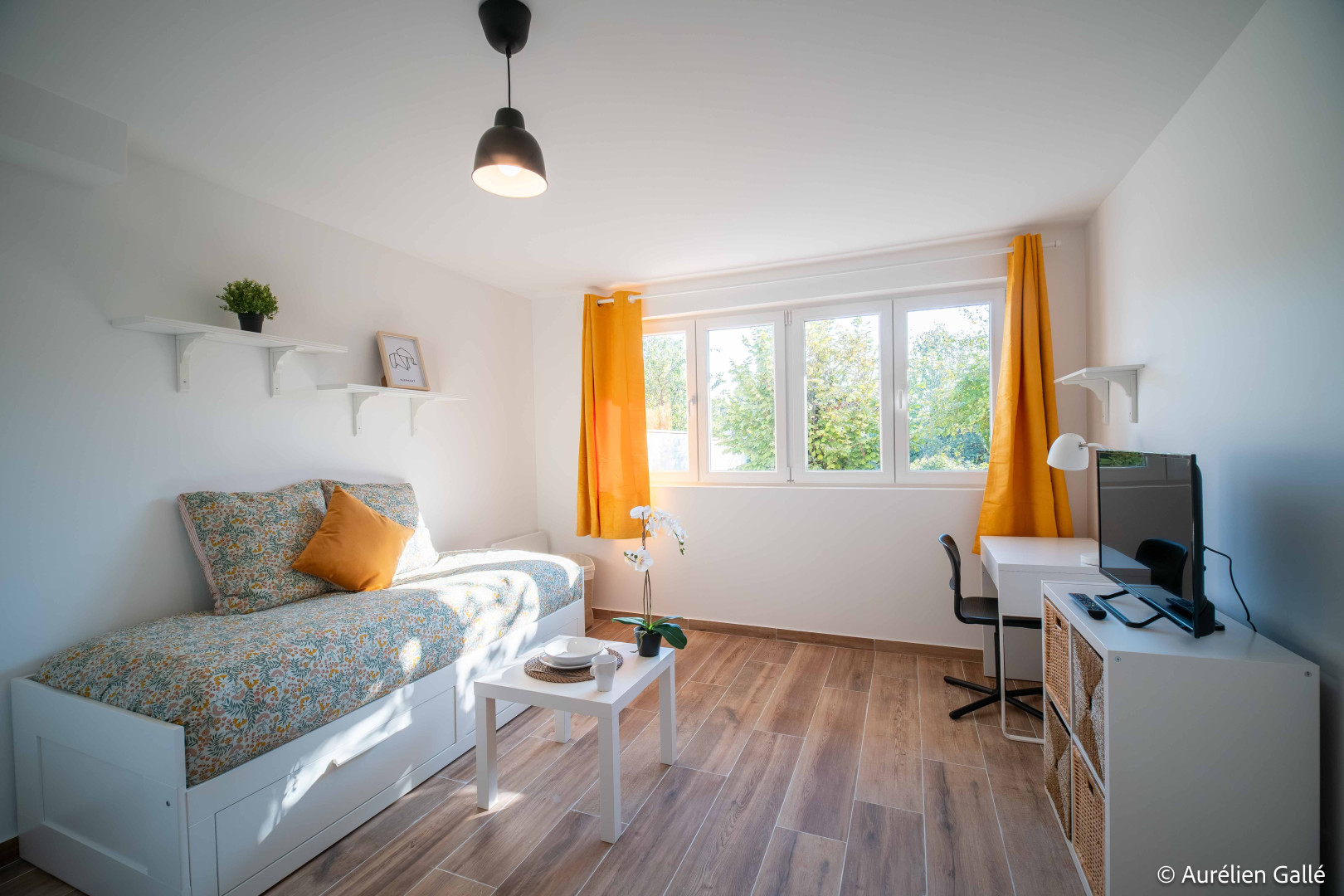 
                                                Vente
                                                 Immeuble 14 pièces