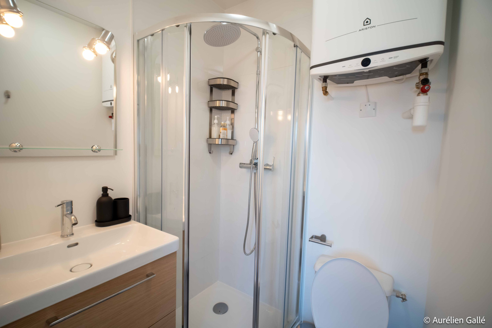
                                                Vente
                                                 Immeuble 14 pièces
