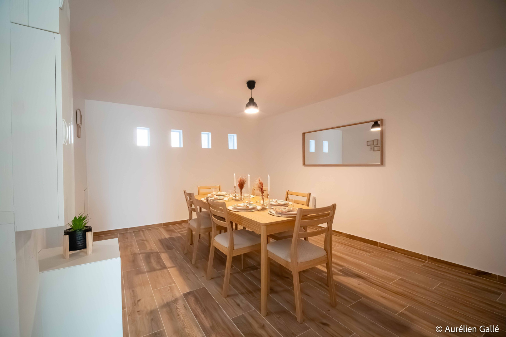 
                                                Vente
                                                 Immeuble 14 pièces