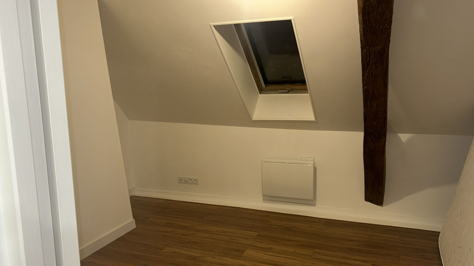 
                                                Vente
                                                 Immeuble - Brienon sur Armançon
