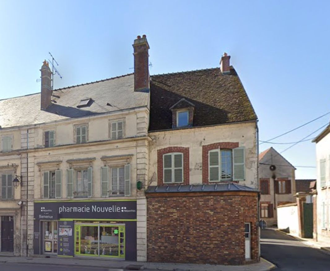 
                                                Vente
                                                 Immeuble - Brienon sur Armançon