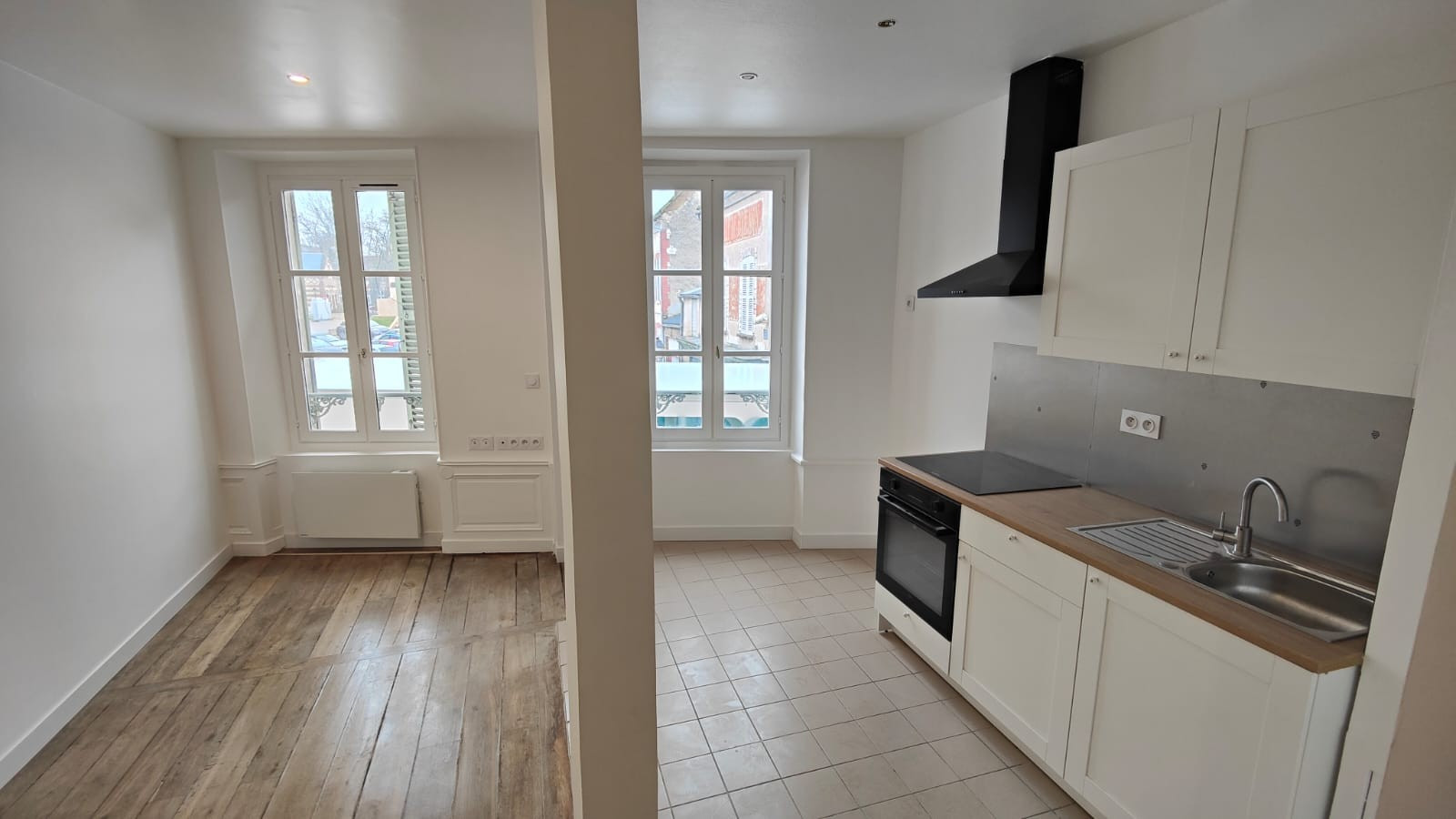 
                                                Vente
                                                 Immeuble - Brienon sur Armançon