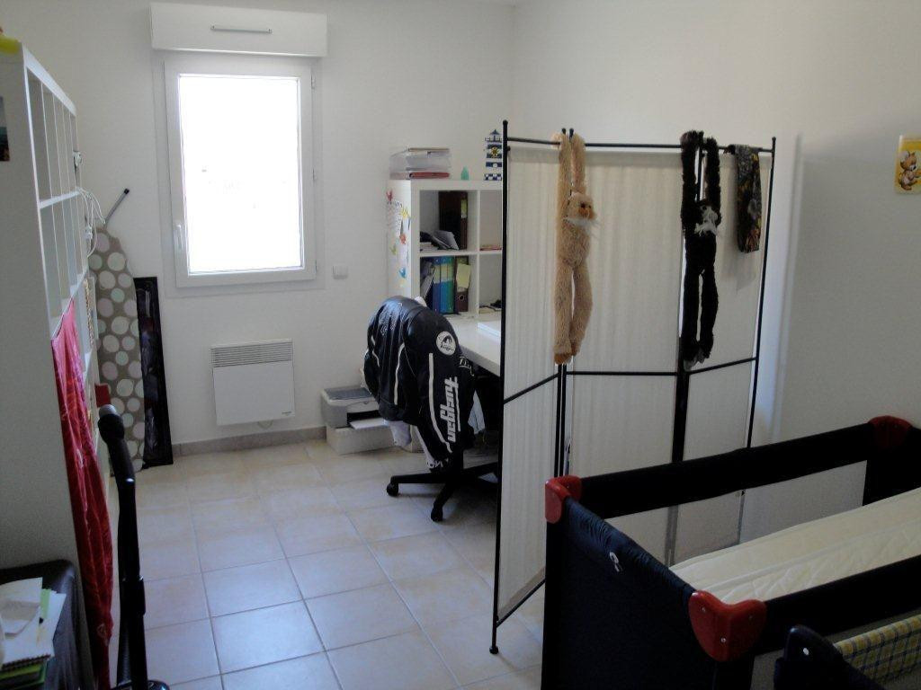 
                                                Location
                                                 Immeuble dans un quartier très calme.