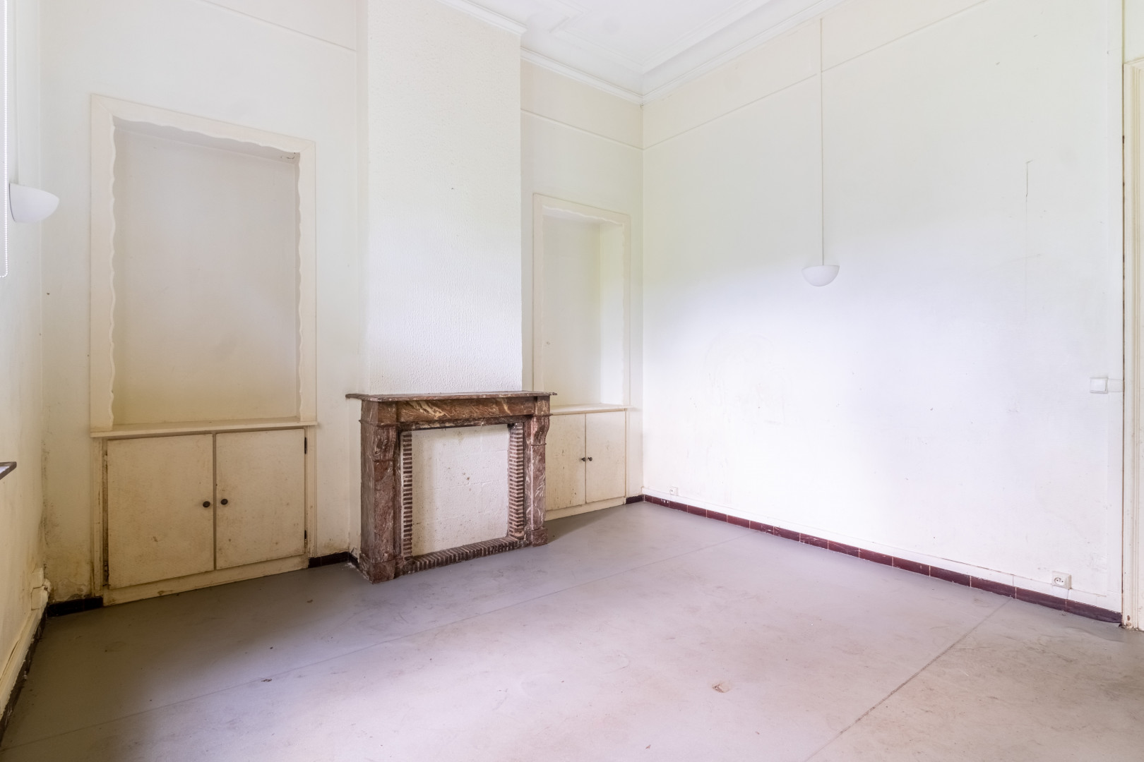 
                                                Vente
                                                 Immeuble de 3 appartements - 150 m² - Tourcoing (59)