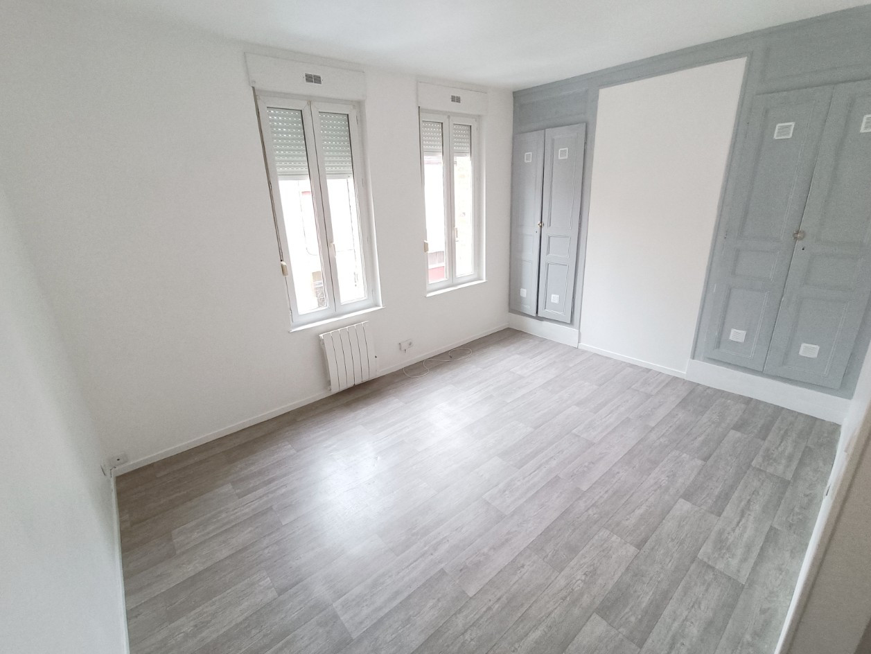 
                                                Vente
                                                 Immeuble de rapport, 3 logements Amiens