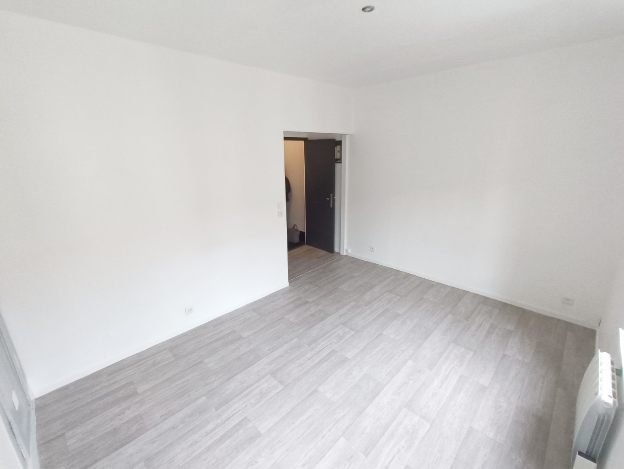 
                                                Vente
                                                 Immeuble de rapport, 3 logements Amiens