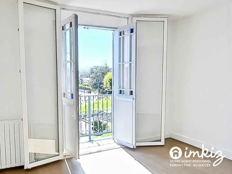 
                                                Vente
                                                 immeuble de rapport 8%