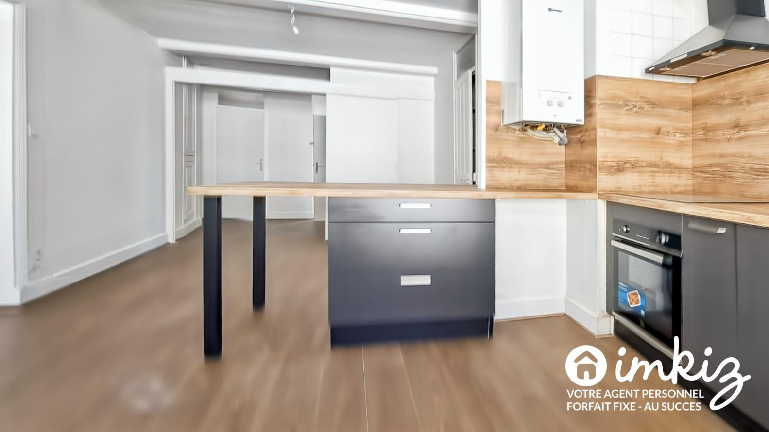 
                                                Vente
                                                 immeuble de rapport 8% poss 10%  aucun travaux