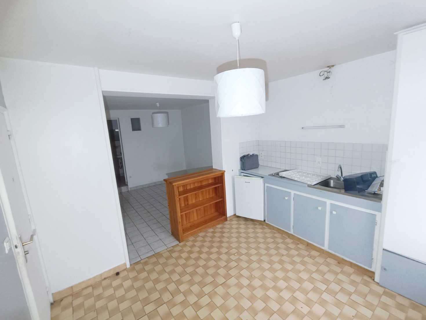 
                                                Vente
                                                 Immeuble de rapport avec 8 lots 155m2