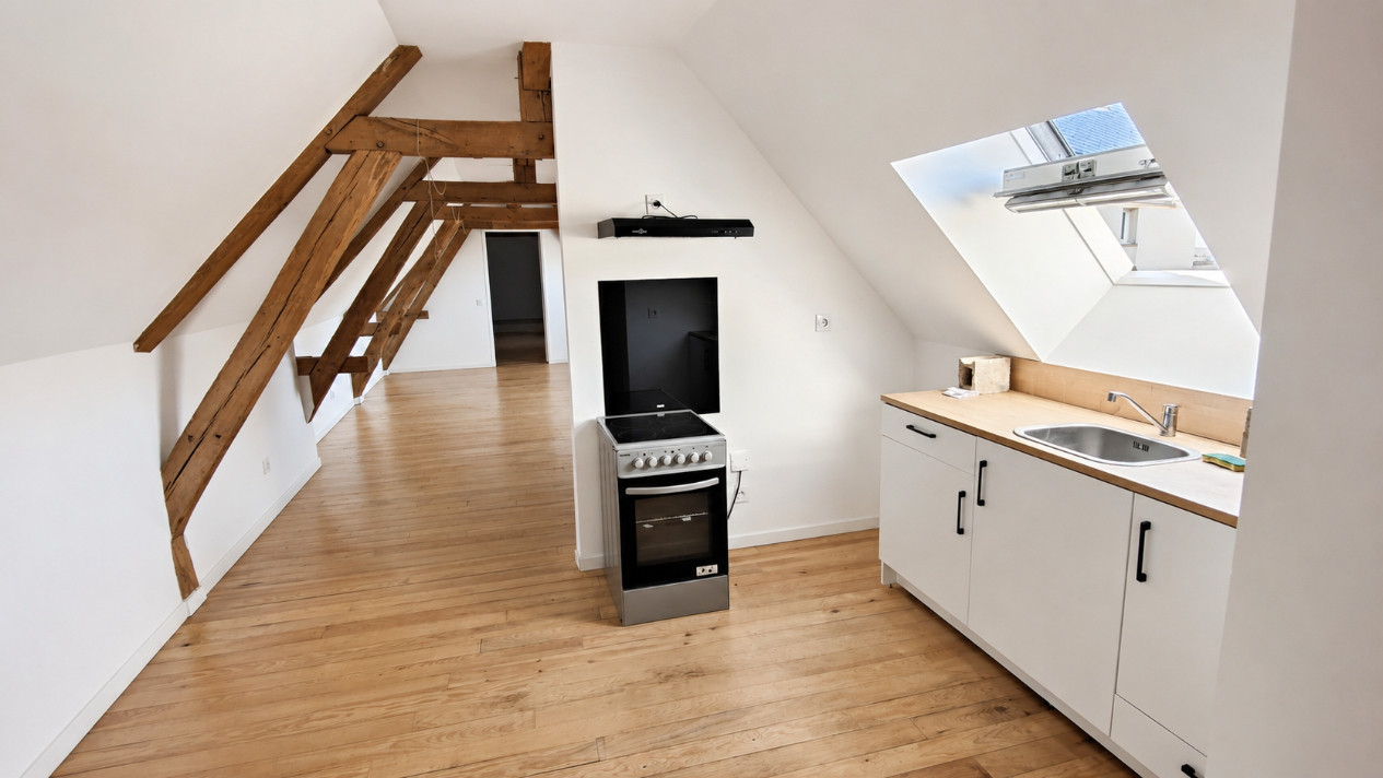 
                                                Vente
                                                 Immeuble de rapport rénové – 8 lots