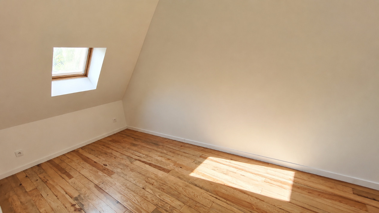 
                                                Vente
                                                 Immeuble de rapport rénové – 8 lots