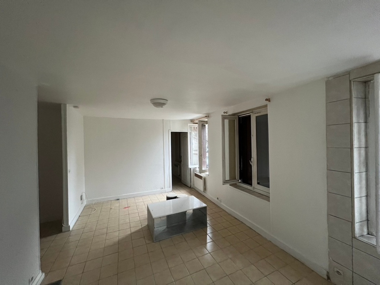 
                                                Vente
                                                 IMMEUBLE DE RAPPORT - STAINS -