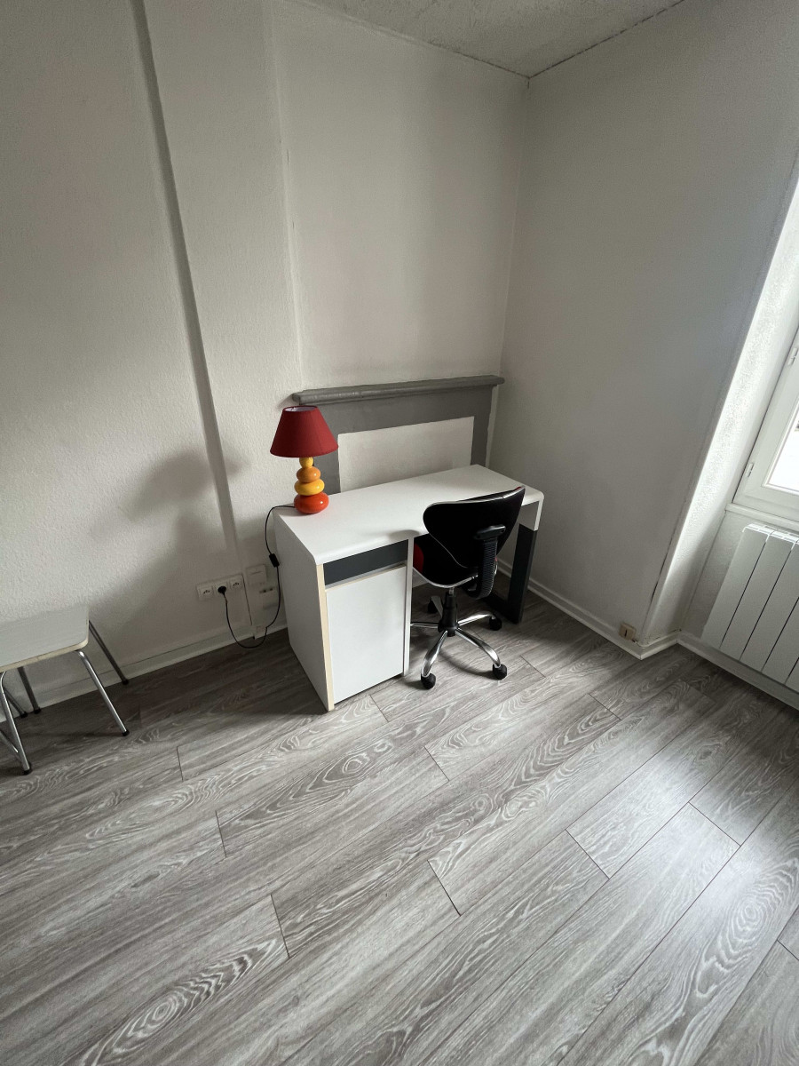 
                                                Vente
                                                 IMMEUBLE D'INVESTISSEMENT NIORT