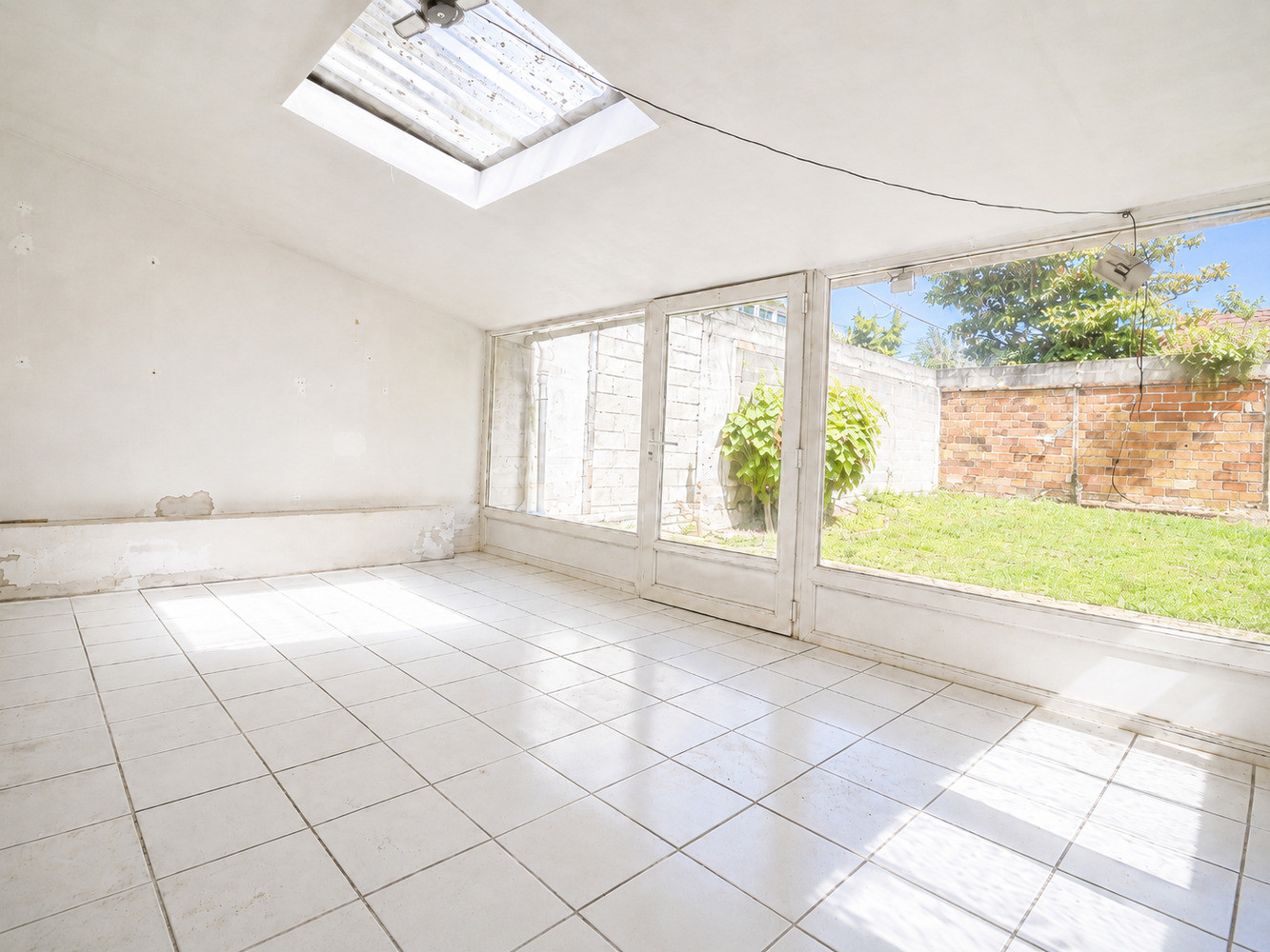 
                                                Vente
                                                 IMMEUBLE EN COPROPRIÉTÉ - 3 LOTS D’HABITATION