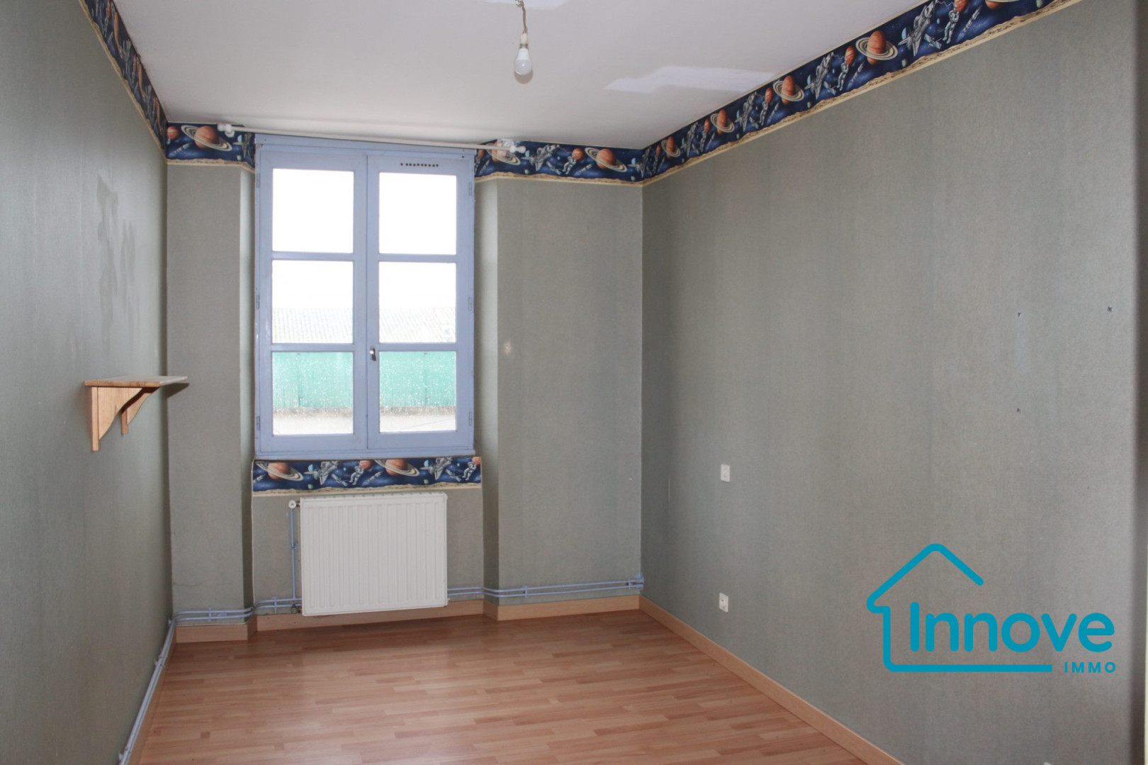 
                                                Vente
                                                 Immeuble et parking au coeur de Grenade