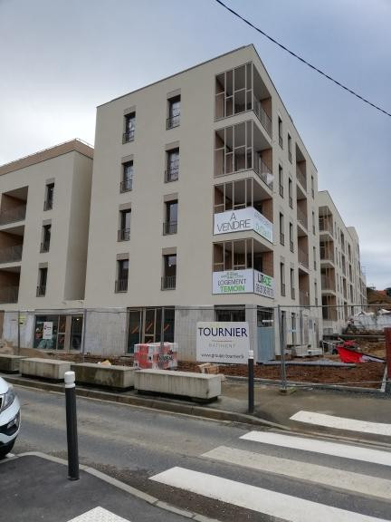 
                                                Location
                                                 Immeuble neuf