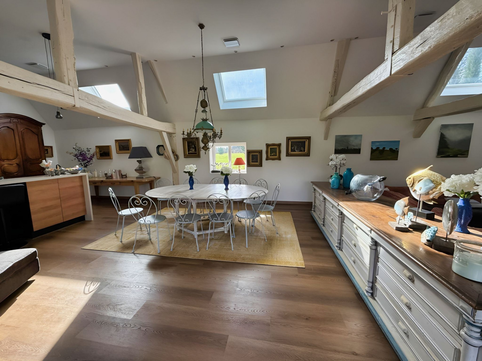 
                                                Vente
                                                 INDRE ET LOIRE DOMAINE D'EXCEPTION 46 HA