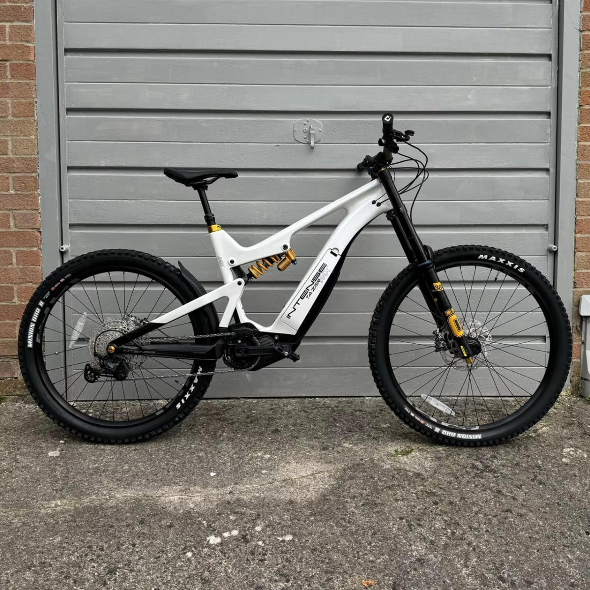 
                                                Vélos
                                                 Intense Tazer MX Pro - Neuf - Modèle 2024