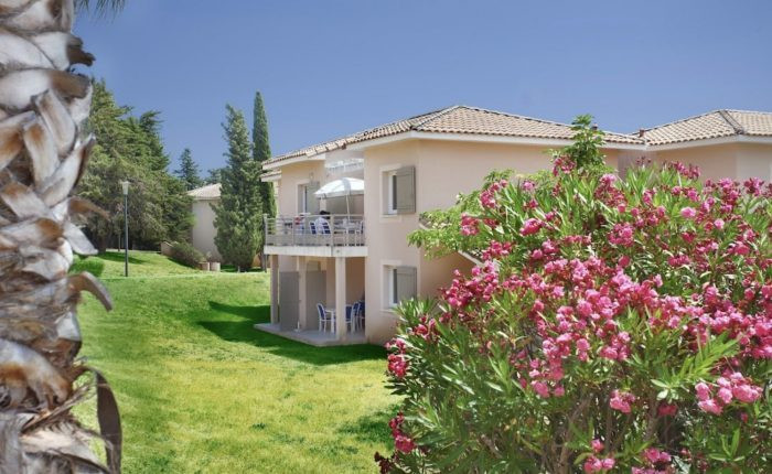 
                                                Vente
                                                 Investissement au soleil!