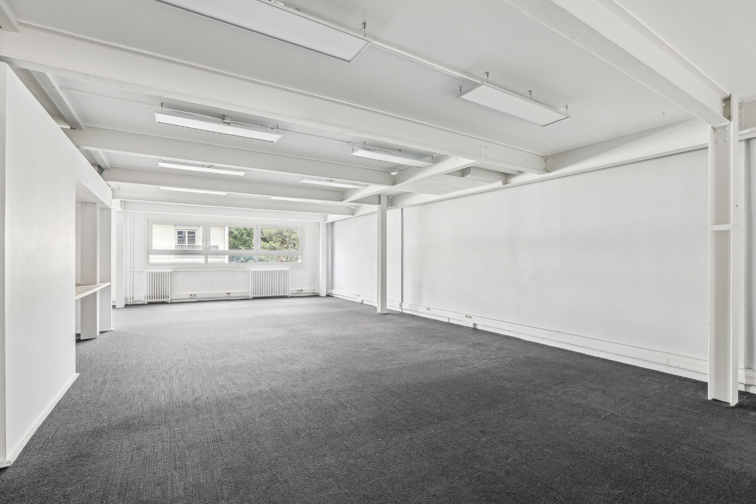 
                                                Vente
                                                 Investissement Bureau Paris 14 - Plantes